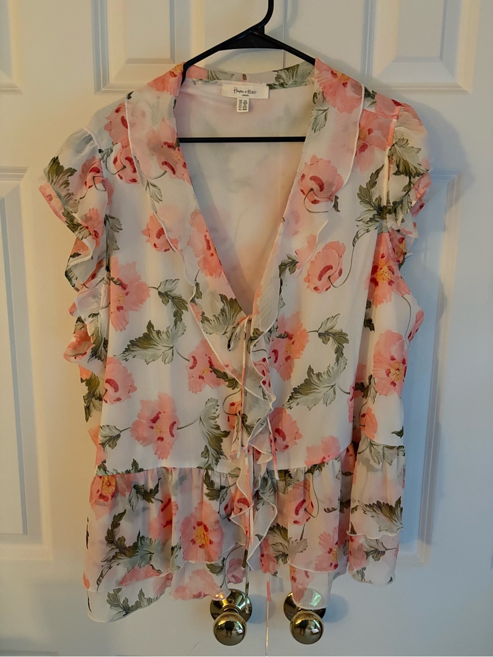 Floral Ruffle V-Neck Blouse - Pink